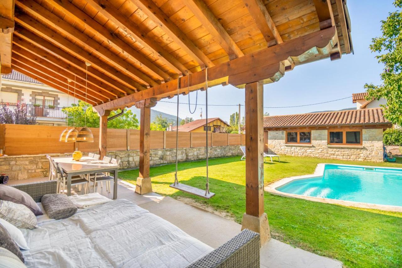 Casa Patxi, Espectacular Casa Rural Proxima A Pamplona Larrasoana ภายนอก รูปภาพ