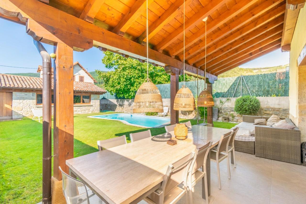 Casa Patxi, Espectacular Casa Rural Proxima A Pamplona Larrasoana ภายนอก รูปภาพ